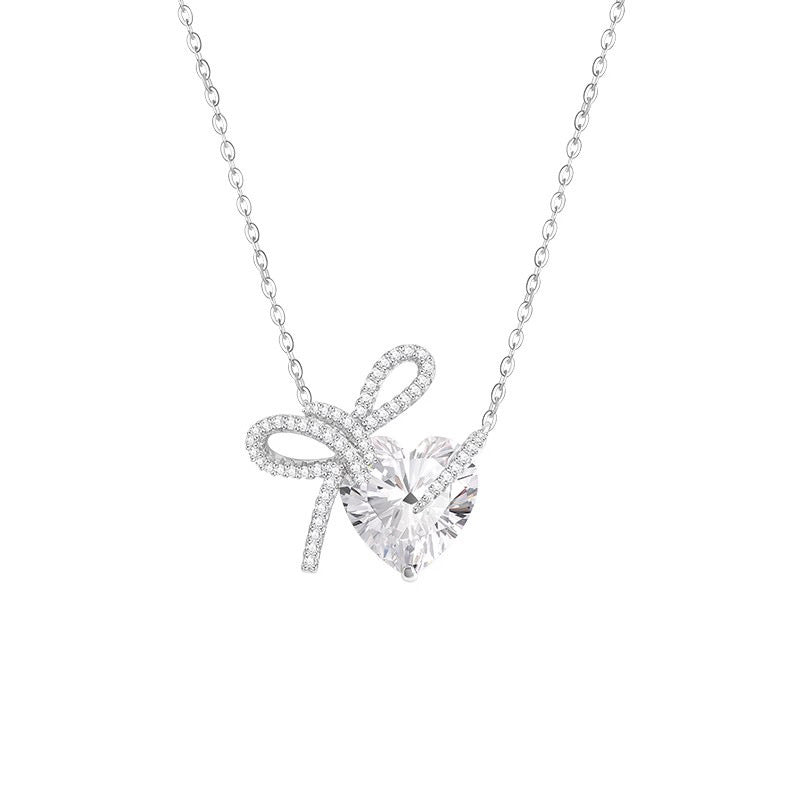 Women's Diamond Bow Heart Necklace High-end Clavicle Chain Simple And Versatile Jewelry